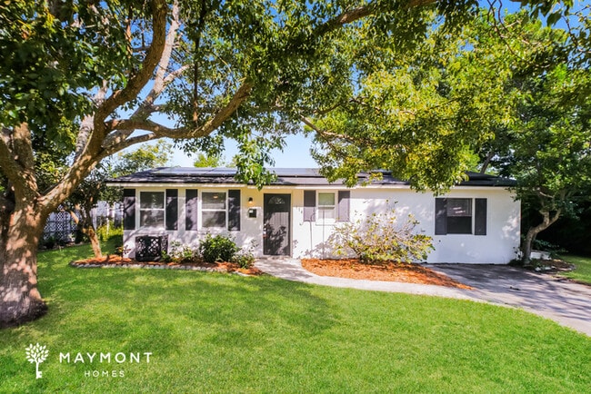 Building Photo - 174 Phoenetia Dr