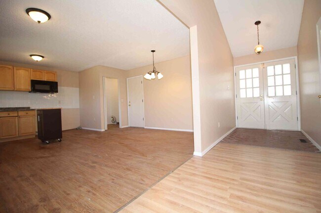 Foto del edificio - 12815 Bright Oaks Ct
