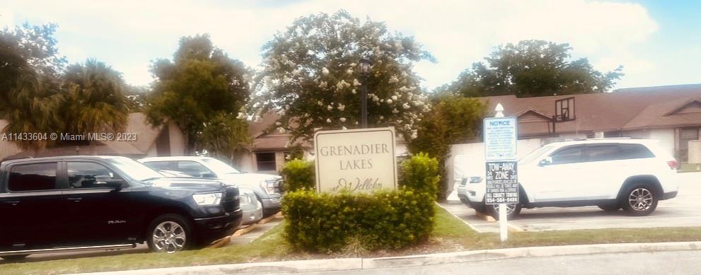Primary Photo - 3520 NW 95th Terrace