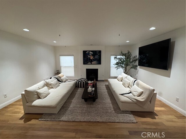 Foto del edificio - 12011 Goshen Ave