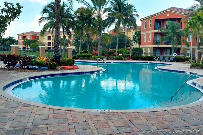 Foto del edificio - 4700 SW 160th Ave