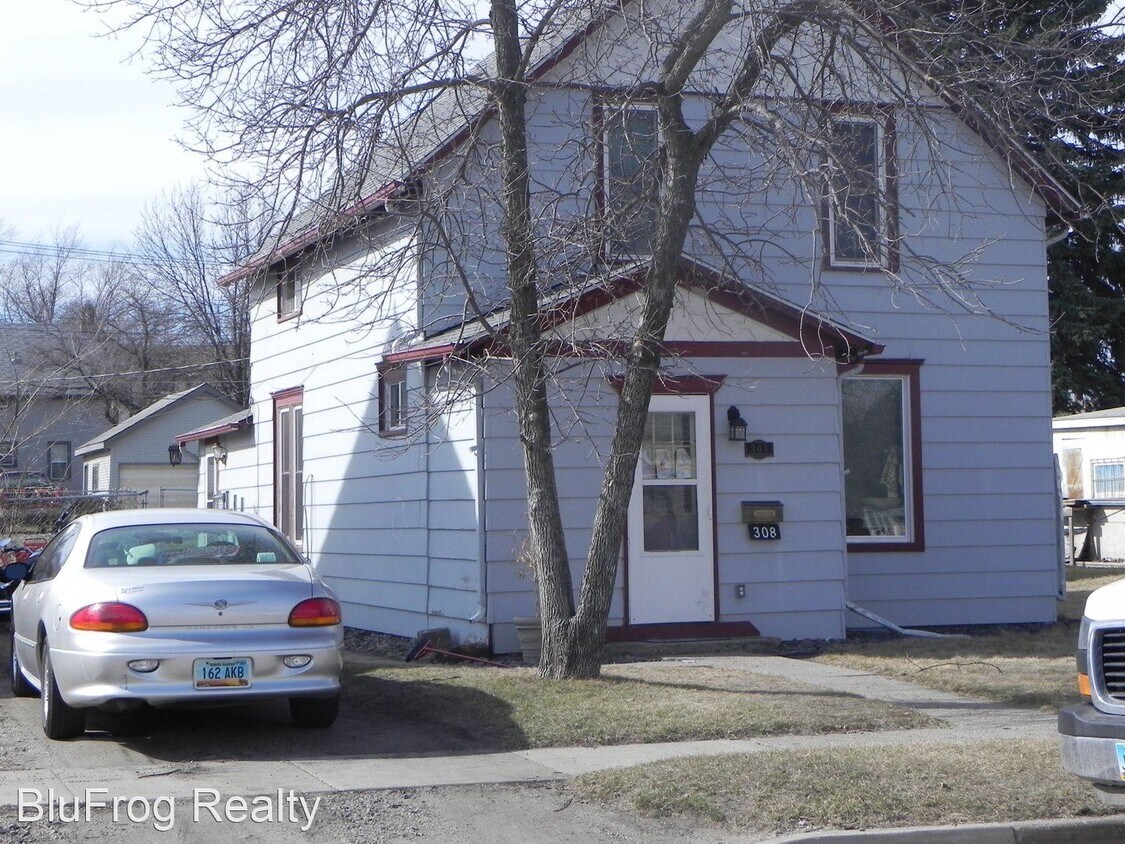 Primary Photo - 2 br, 1.5 bath House - 308 5th Ave SE