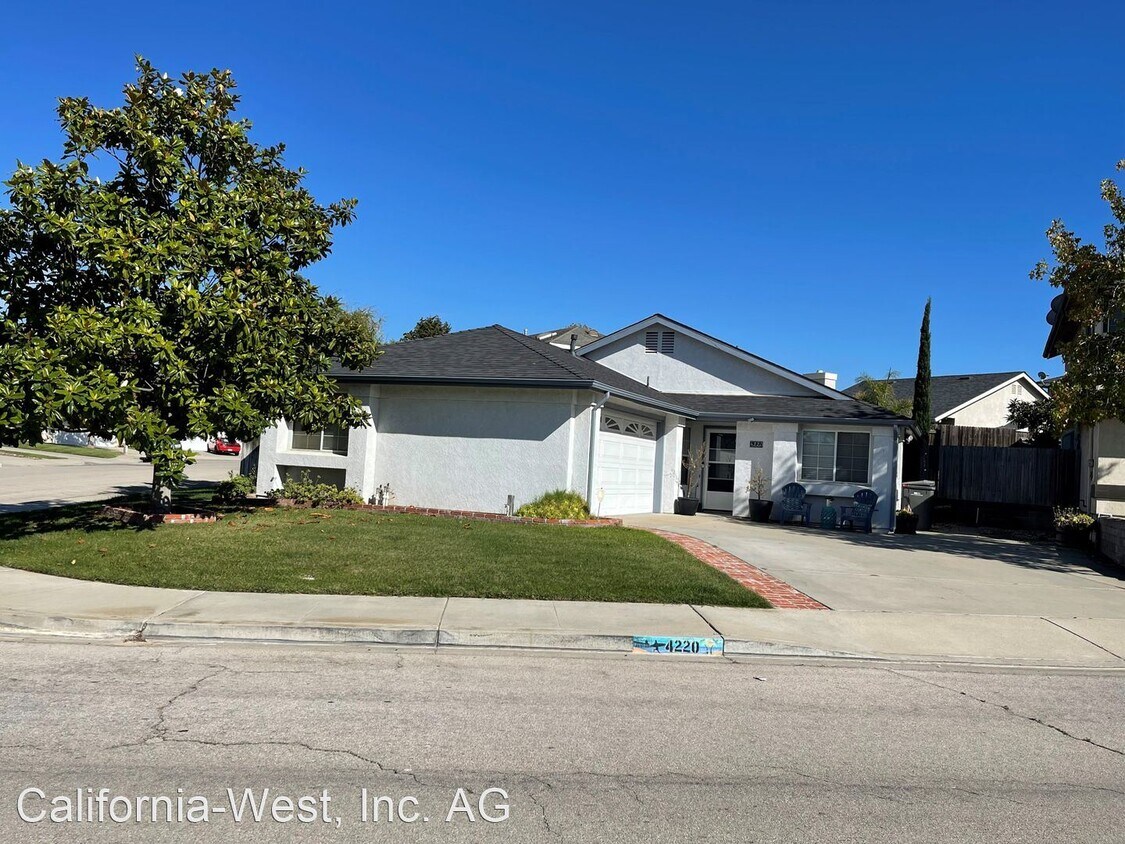 3 br, 2 bath House 4220 Morning Ridge House Rental in Santa Maria
