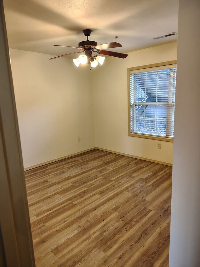 Foto del edificio - Condo for rent