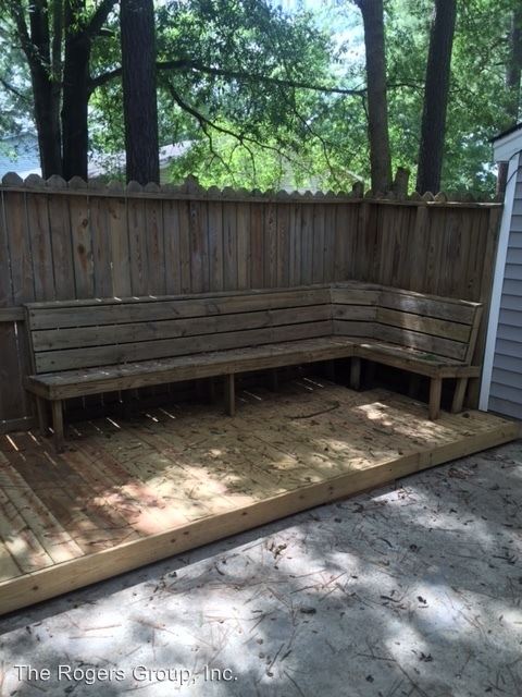 Building Photo - 229 12th St