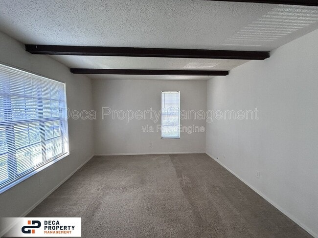 Building Photo - 10048 Squire Meadows Dr