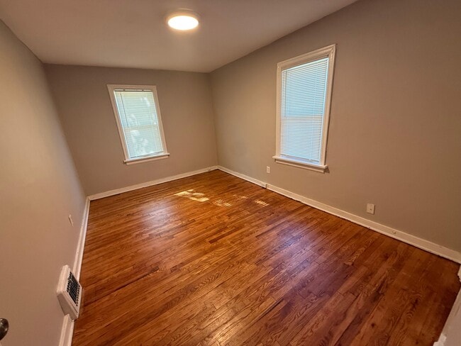 Building Photo - 7129 Dawson Pl