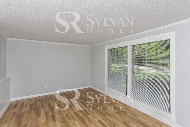 Foto del edificio - Prepare to fall in love with this 3 bedroo...