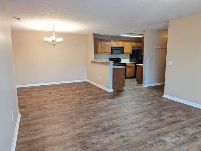 Foto del edificio - AVAILABLE SOON - Convenient 2 Bed/2 Full Bath Condo in Beavercreek!