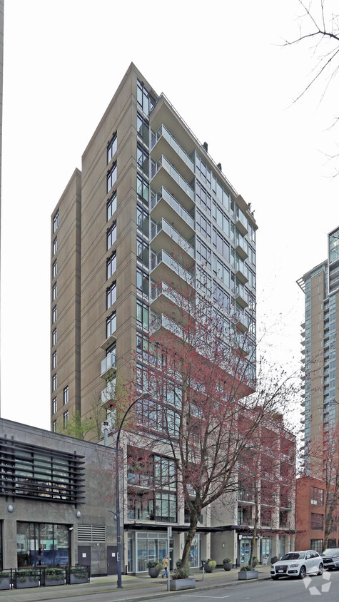 Building Photo - Pure