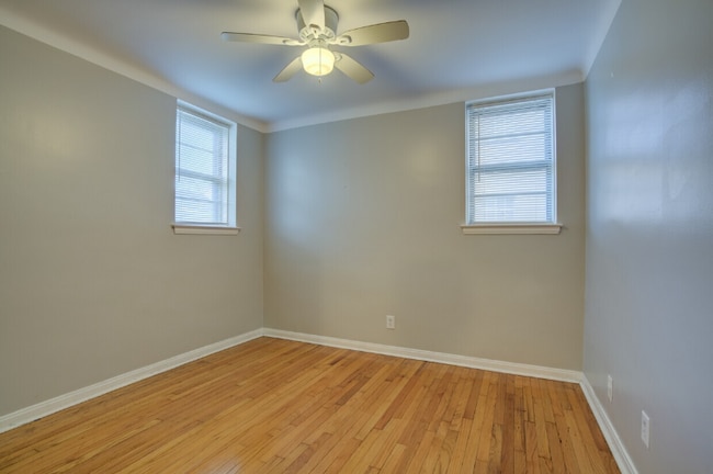 Building Photo - 4837 Cadieux Rd