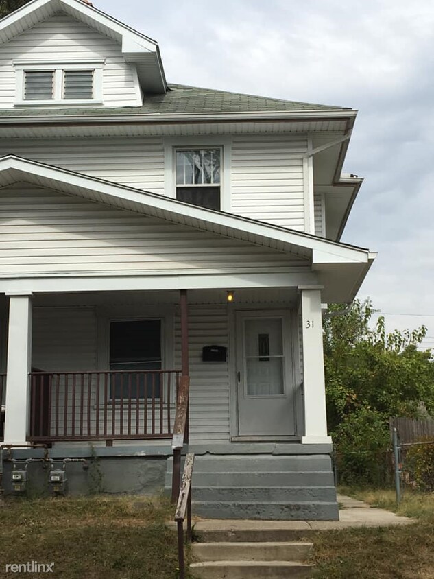 Foto principal - 31 Pointview Ave