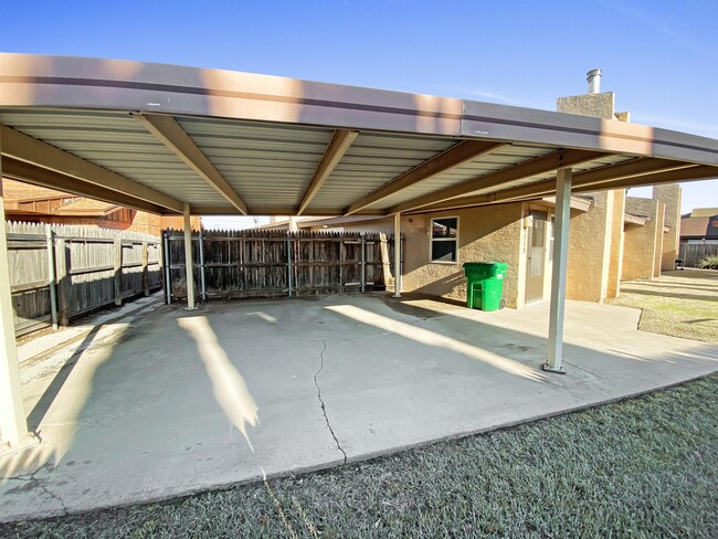 Building Photo - 4115 N Grimes St