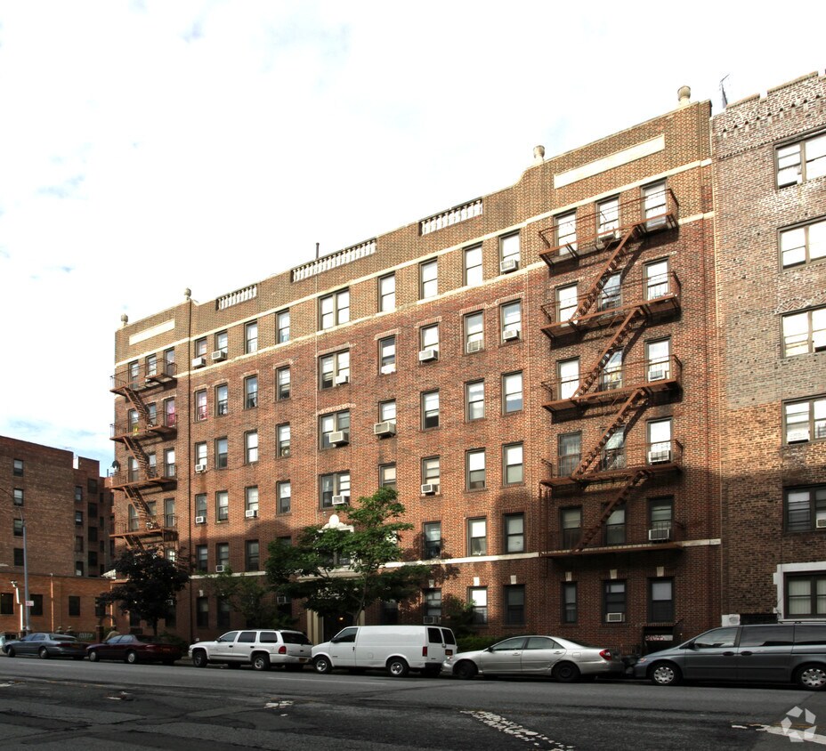 Building Photo - 1650 Ocean Ave