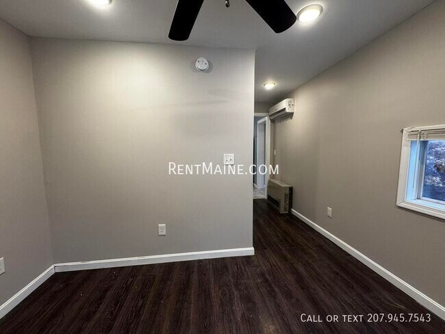 Foto del edificio - 126 Western Ave