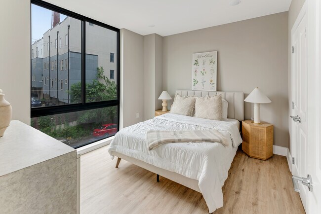 Foto del edificio - Five On Canal Apartments