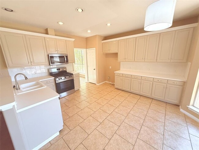 Foto del edificio - 2506 Partridge Ct