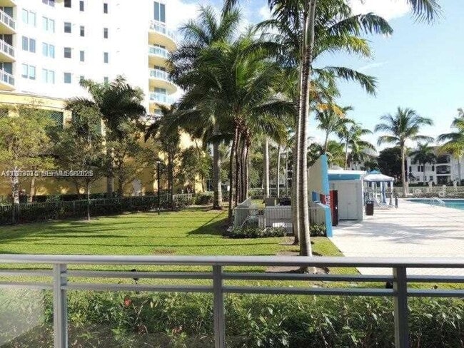 Building Photo - 2950 NE 188th St