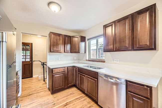 Building Photo - Spacious Home w/Large Backyard Only Blocks...