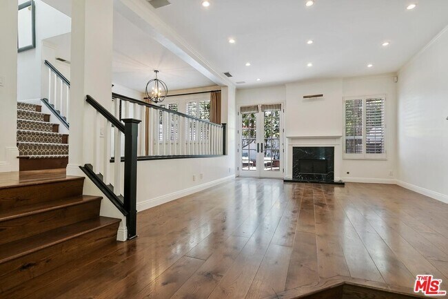 Foto del edificio - 20950 W Oxnard St