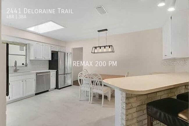 Photo - 2441 Deloraine Trail House