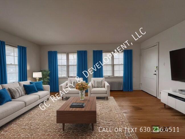 Building Photo - ***PRIME LOCATION - WALK TO DOWNTOWN ST. C...