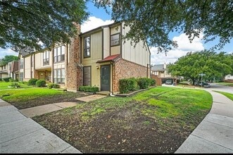 Building Photo - 2401 Long Ridge Ln