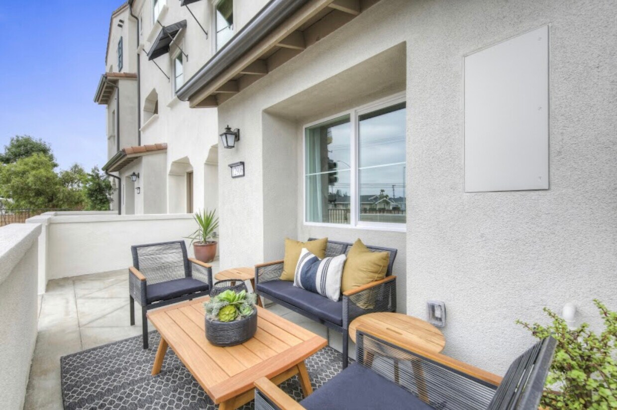 12910 Oliana Dr, La Mirada, CA 90638 Townhome Rentals in La Mirada CA