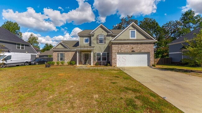 Building Photo - 7830 Woodland Ridge Dr