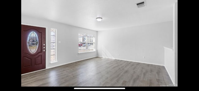 Building Photo - 9679 Acadian Dr