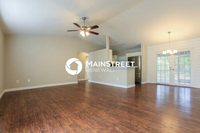 Foto del edificio - 3 Bedroom Pet-Friendly Home in NORTH PORT, FL with Main Street Renewal