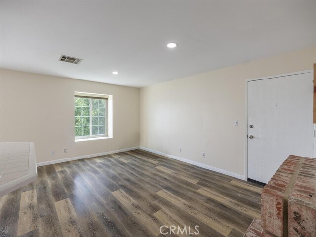 Foto del edificio - 1229 W 223rd St