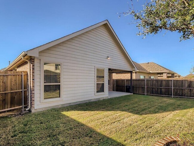 Foto del edificio - 10124 Puma Pl