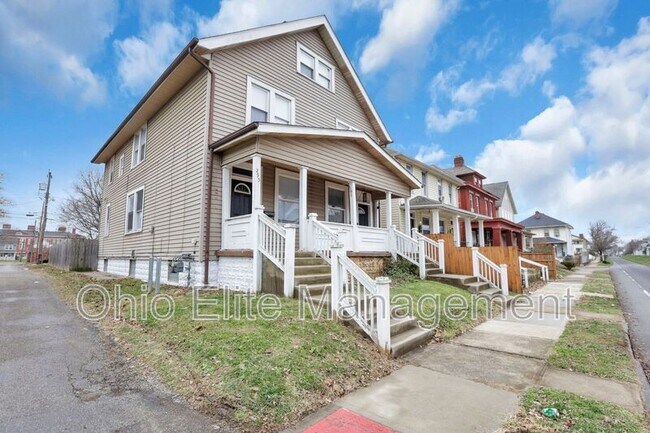 Foto del edificio - 295 E Woodrow Ave