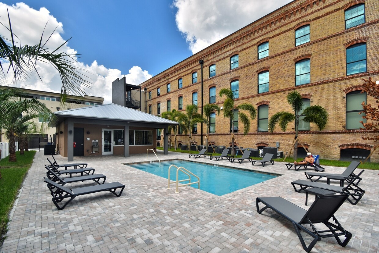Cigar Lofts - Cigar Lofts Apartments