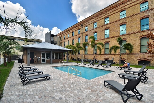 Cigar Lofts - Cigar Lofts