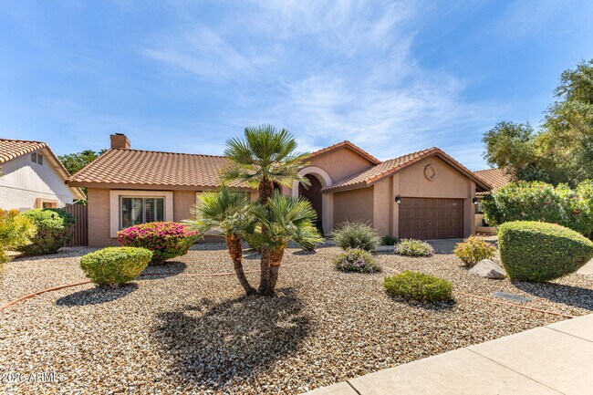 Foto del edificio - 9907 E Wood Dr