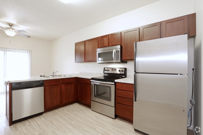 3 Bedroom - Kitchen - Prairie Crossing Townhomes