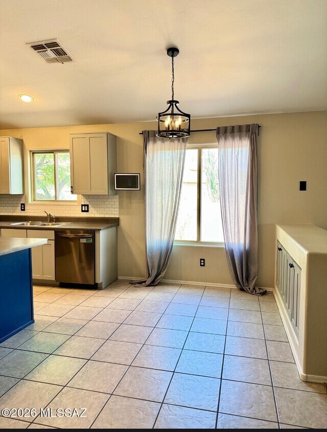 Foto del edificio - 10486 E Jerrell Cove St