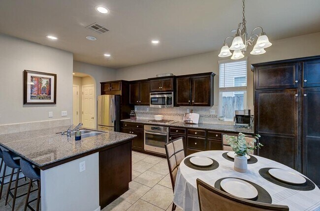 Foto del edificio - Cute Home in Fresno!