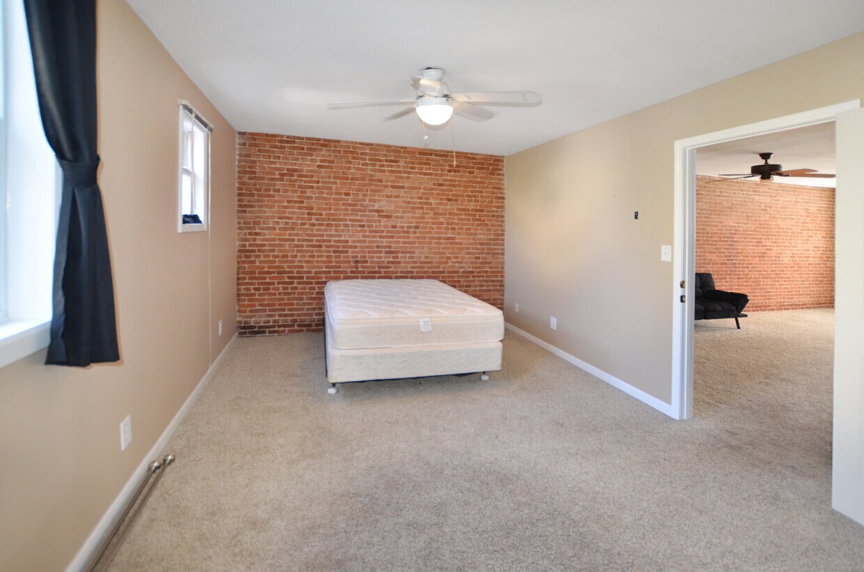 14 College St Unit 2, Clinton, NY 13323 Apartments in Clinton, NY