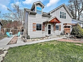 Building Photo - 2818 W Edson St