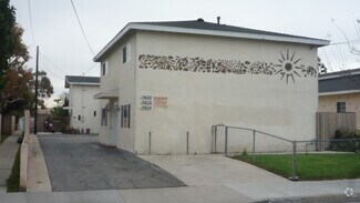 Foto principal - 15622 Freeman Ave