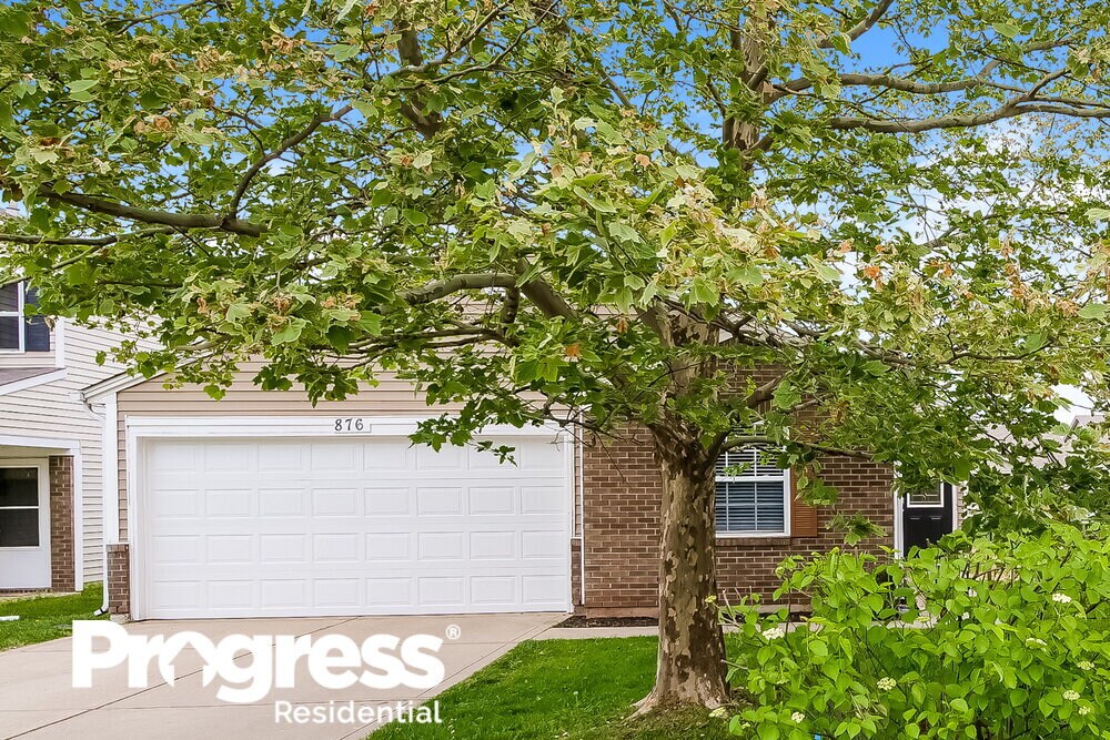 876 Wheatgrass Dr, Greenwood, IN 46143 House Rental in Greenwood, IN