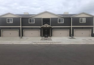 Building Photo - 1305 Bunson Blvd