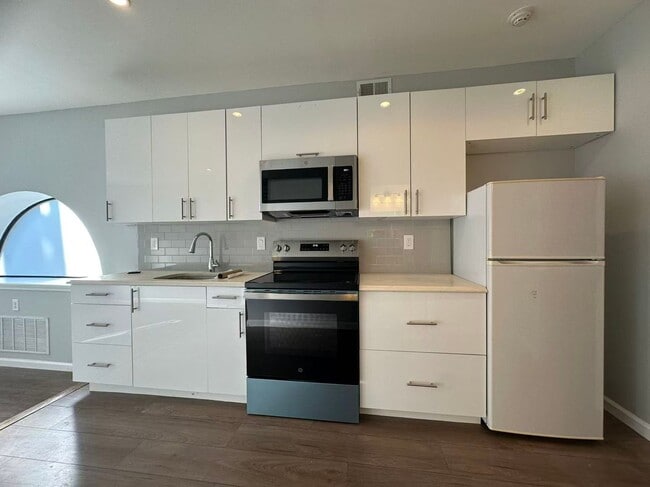 Foto del edificio - 1650 S Camac St