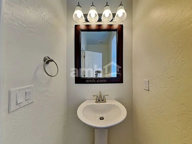 Foto del edificio - 7825 S 73rd Ln