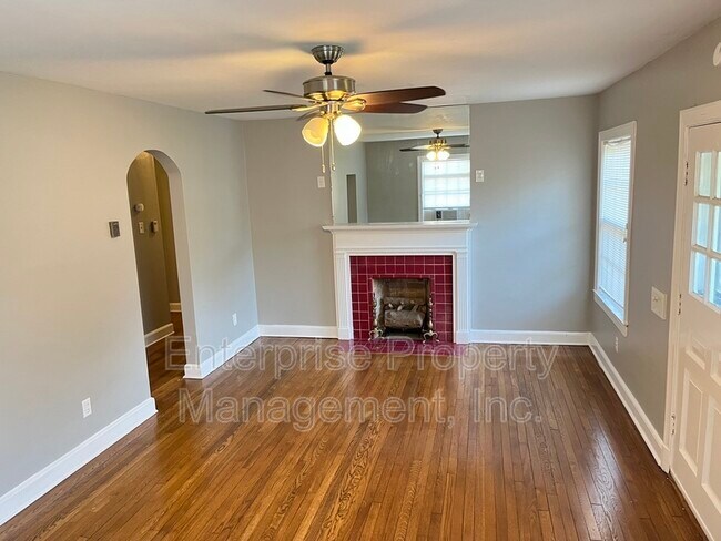 Foto del edificio - 2535 Union Ave