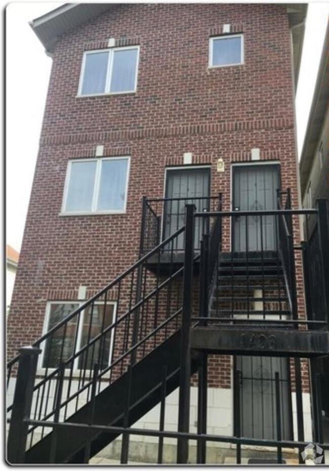 Building Photo - 1423 S Karlov Ave