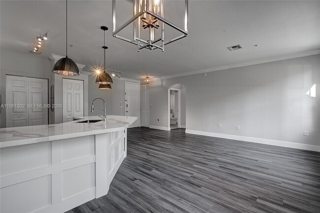 Building Photo - 4700 SW 160th Ave